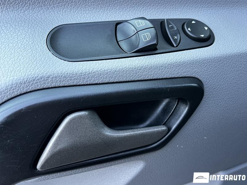 2014 Mercedes Sprinter — Miniatură 12