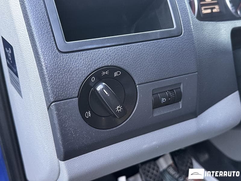 2015 Volkswagen Transporter — Miniatură 11
