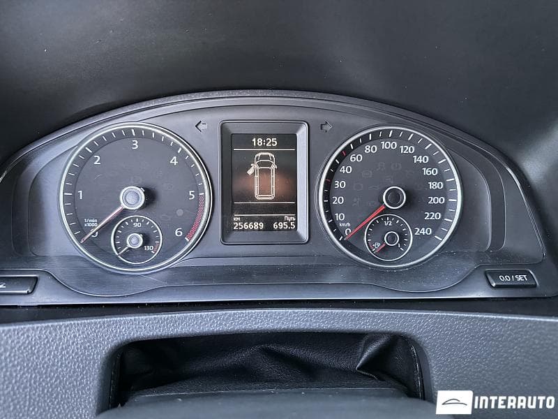 2015 Volkswagen Transporter — Miniatură 7