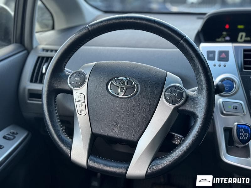 2012 Toyota Prius Plus / V — Miniatură 9