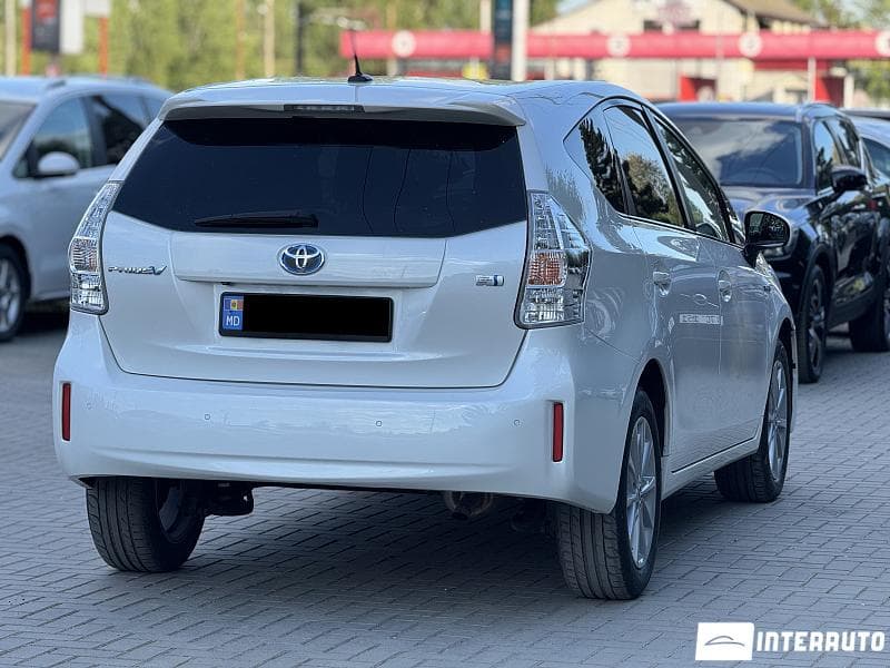 2012 Toyota Prius Plus / V — Miniatură 2