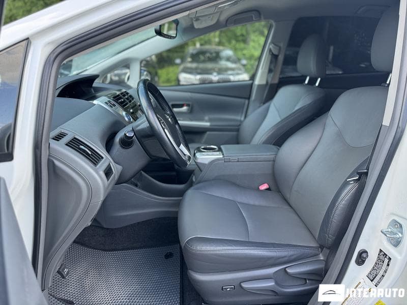 2012 Toyota Prius Plus / V — Miniatură 5