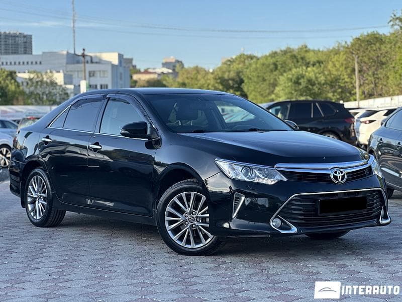 2017 Toyota Camry — Miniatură 4