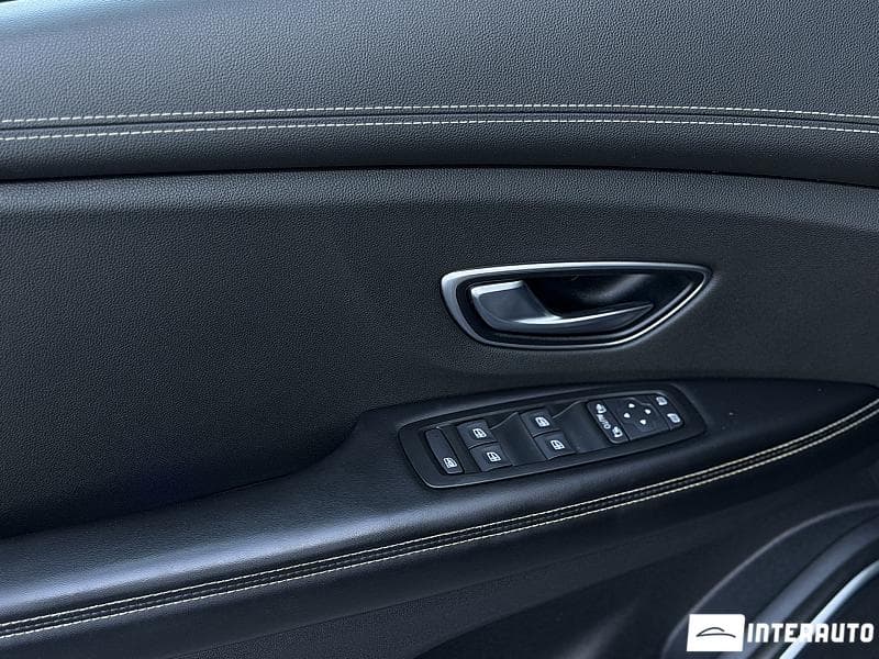 Renault Scenic 2018 — Миниатюра 8