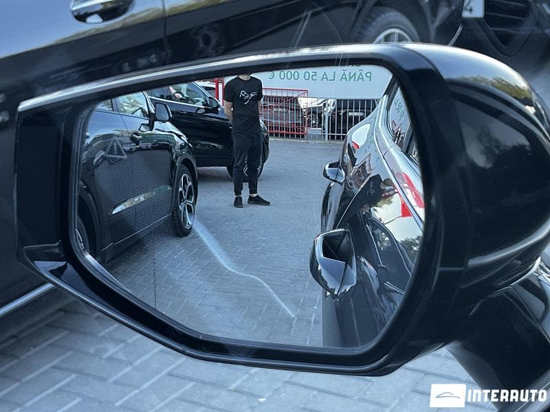 2022 Kia Sportage — Miniatură 18