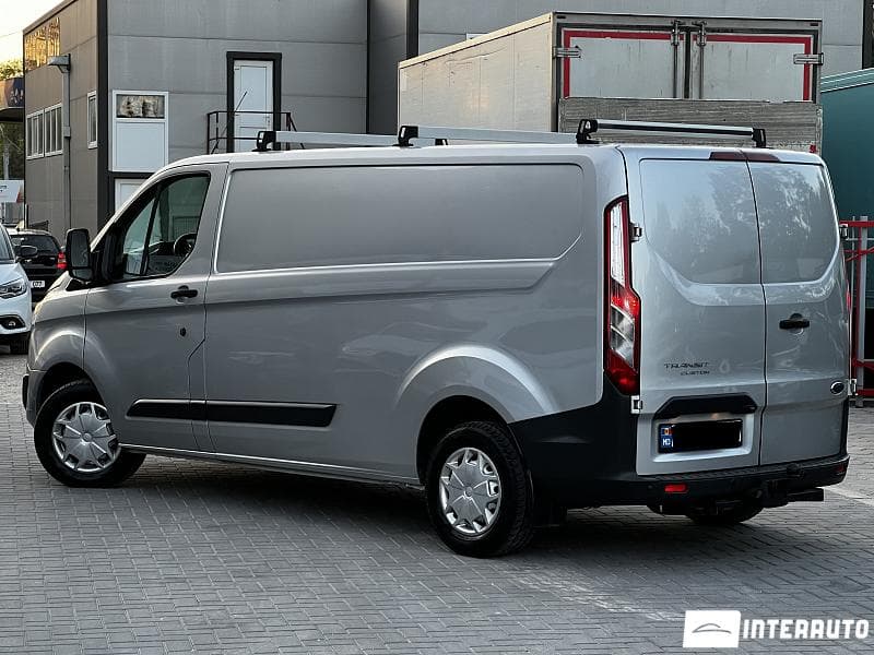 2016 Ford Transit — Miniatură 2