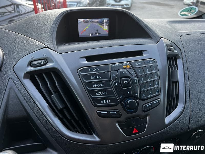 2016 Ford Transit — Miniatură 9