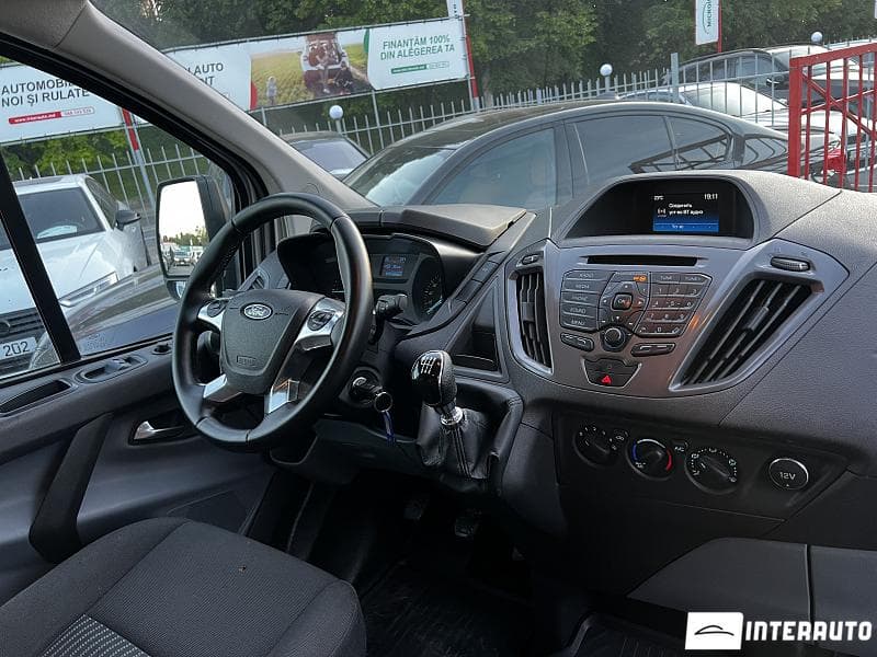 2016 Ford Transit — Miniatură 5