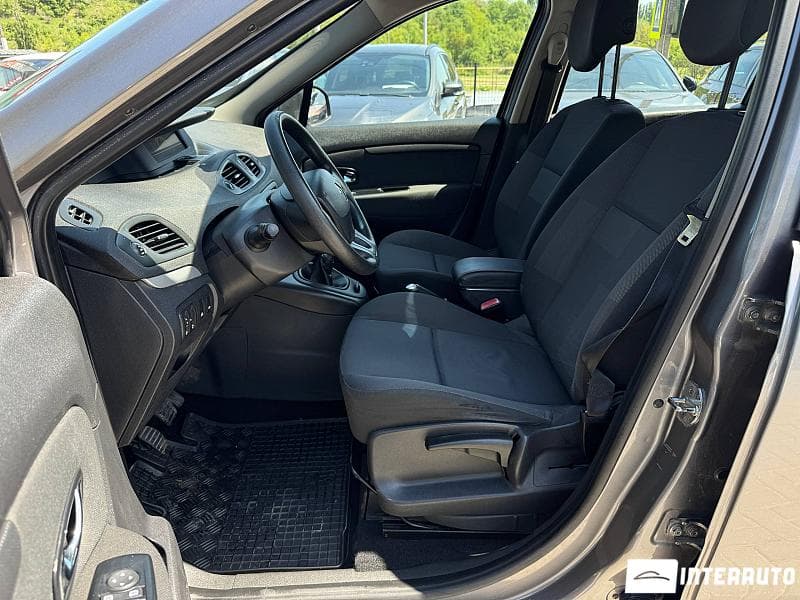 Renault Grand Scenic 2014 — Миниатюра 5