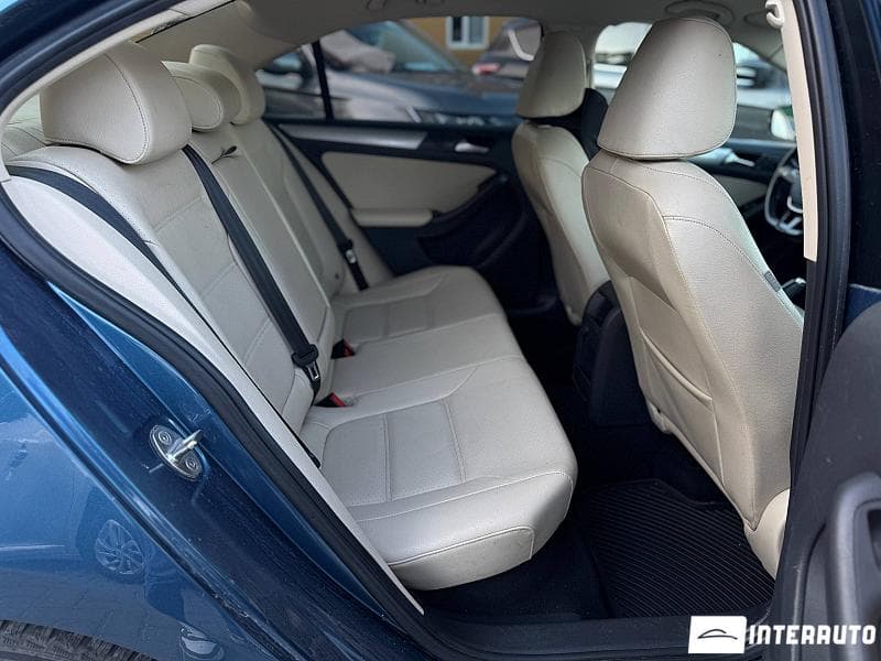 2016 Volkswagen Jetta — Miniatură 15