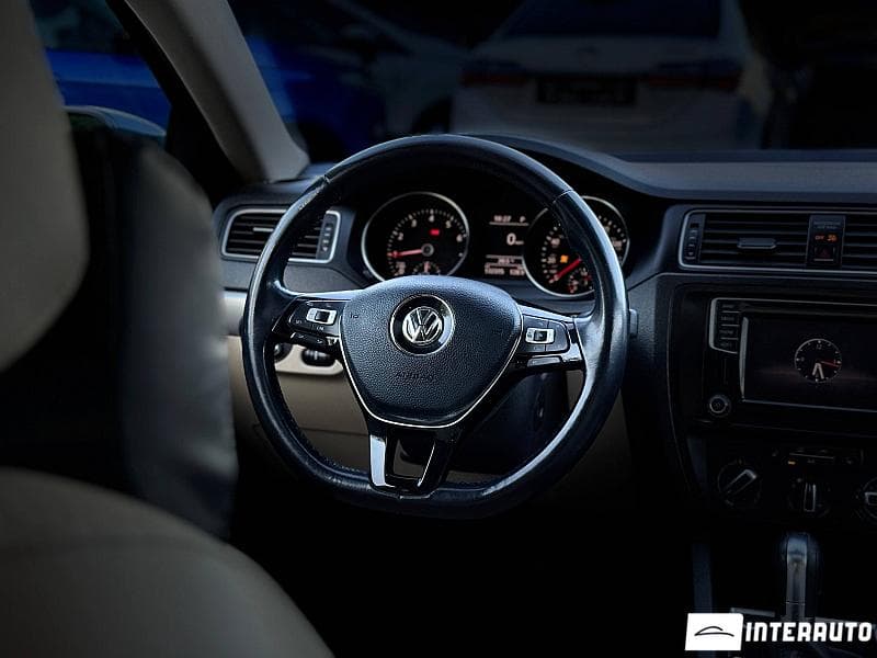 2016 Volkswagen Jetta — Miniatură 7