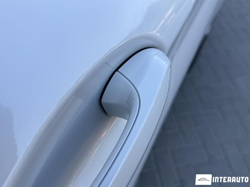 2022 BMW iX3 — Miniatură 23