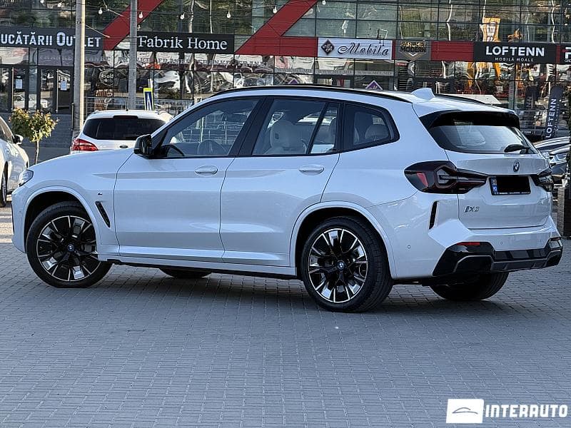 2022 BMW iX3 — Miniatură 4