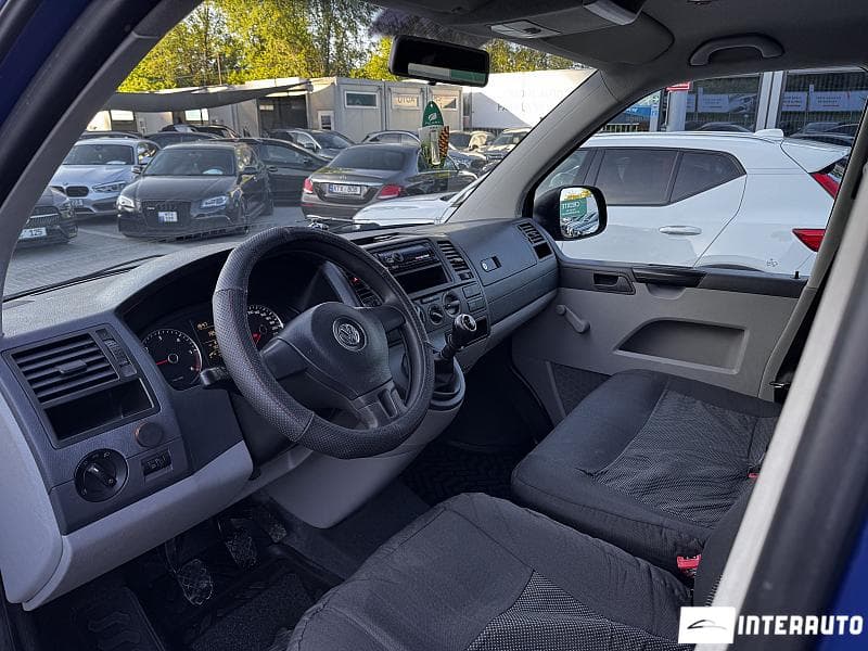 2010 Volkswagen Transporter — Miniatură 5
