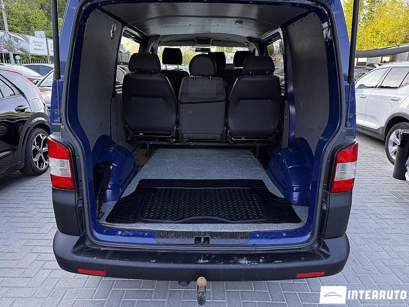 2010 Volkswagen Transporter — Miniatură 12