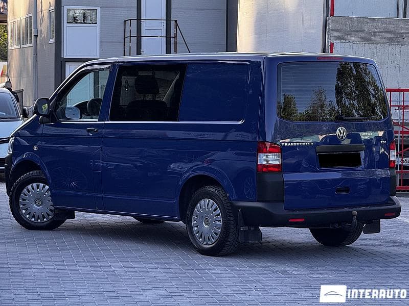 2010 Volkswagen Transporter — Miniatură 4