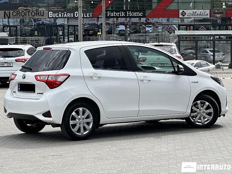 Toyota Yaris 2020 — Миниатюра 3