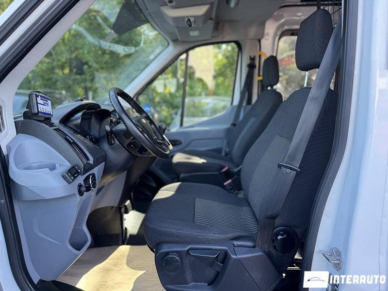 2018 Ford Transit — Miniatură 5