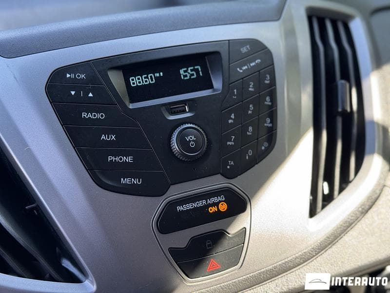 2018 Ford Transit — Miniatură 12