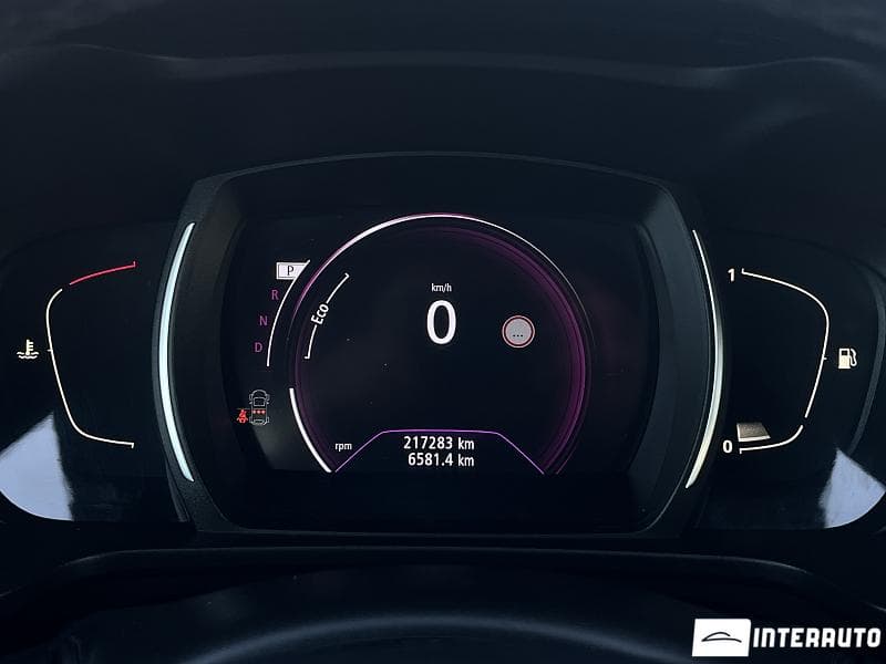 2018 Renault Kadjar — Miniatură 16