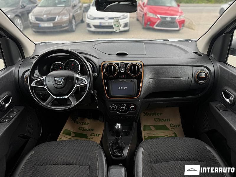 2018 Dacia Lodgy Stepway — Miniatură 6