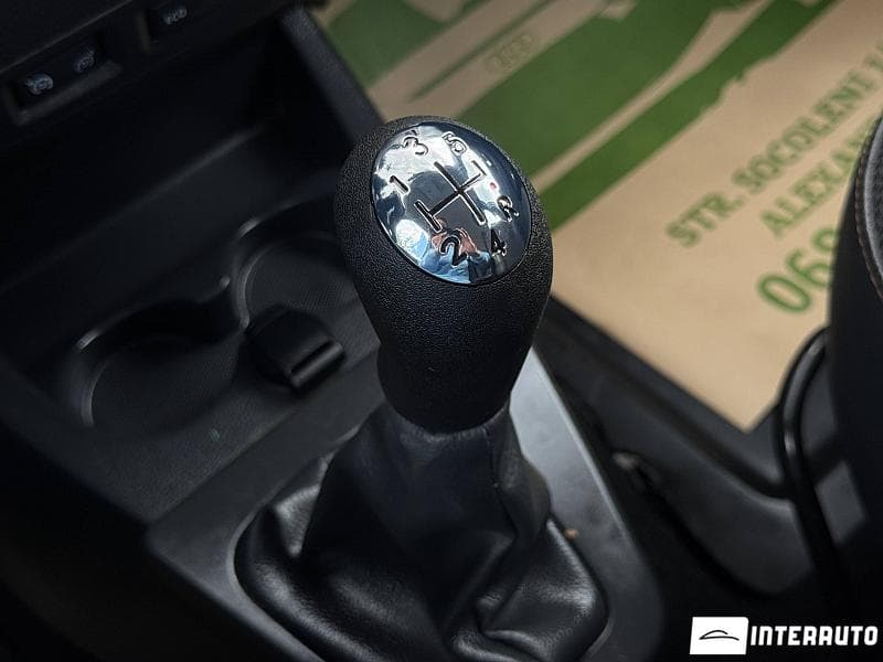 2018 Dacia Lodgy Stepway — Miniatură 11
