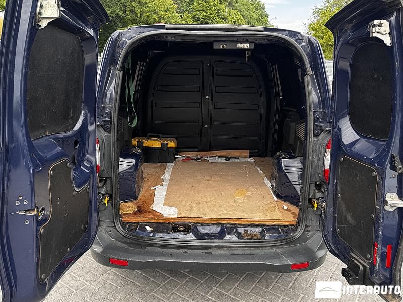 2015 Ford Courier — Miniatură 13
