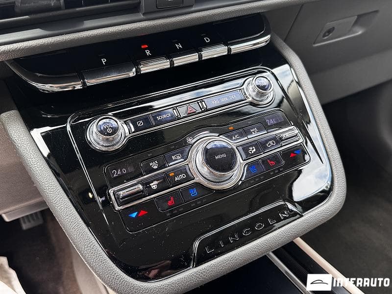 2019 Lincoln Corsair — Miniatură 13