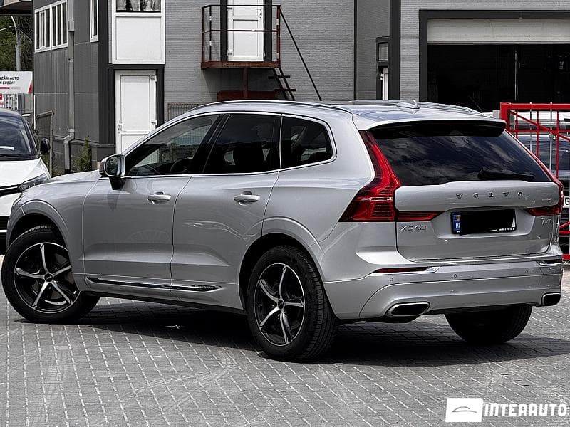 Volvo XC 60 2018 — Миниатюра 4