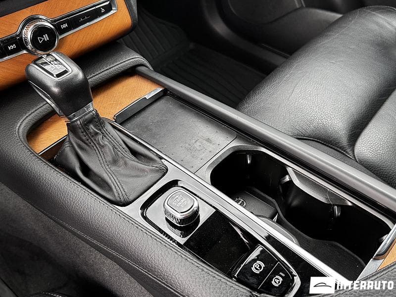 Volvo XC 90 2022 — Миниатюра 14
