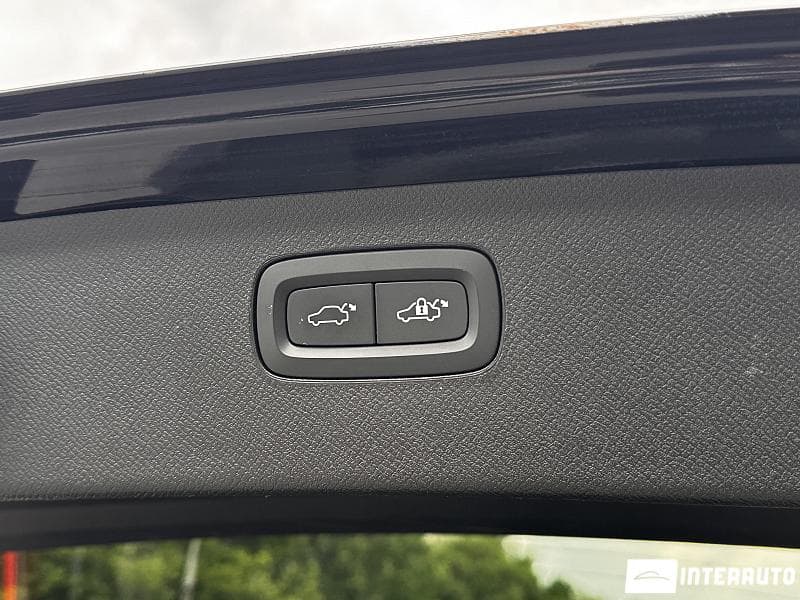Volvo XC 90 2022 — Миниатюра 20