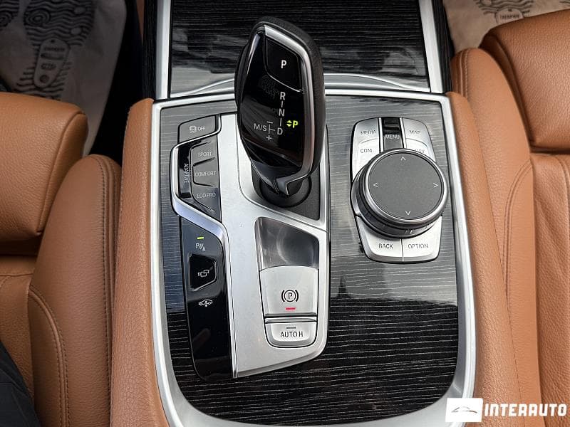 2020 BMW 740 — Miniatură 14