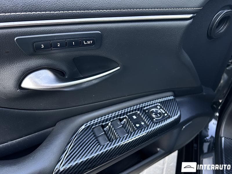 Lexus ES 300h 2019 — Миниатюра 7