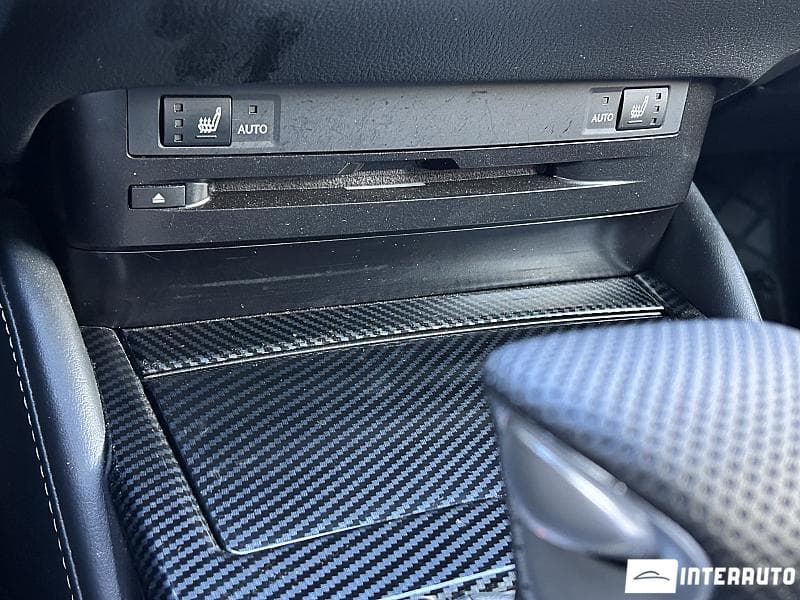 Lexus ES 300h 2019 — Миниатюра 14