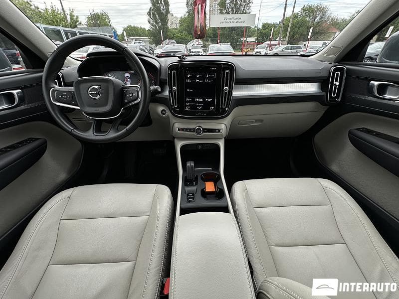 Volvo XC 40 2021 — Миниатюра 8