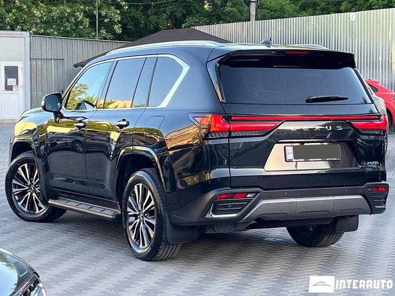 Lexus LX 600 2024 — Миниатюра 2