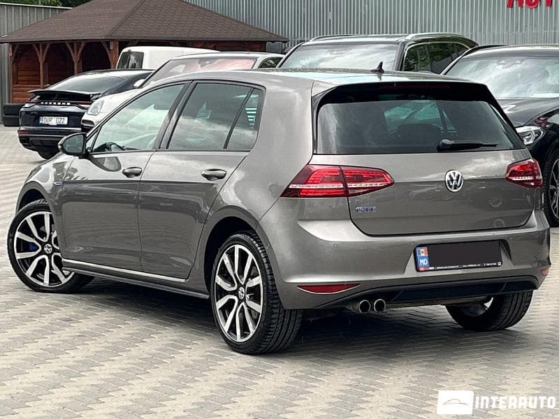 2015 Volkswagen Golf GTE — Miniatură 4