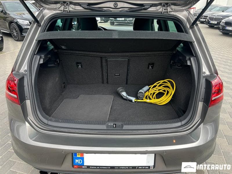 2015 Volkswagen Golf GTE — Miniatură 21