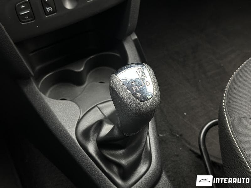 2017 Dacia Logan — Miniatură 13