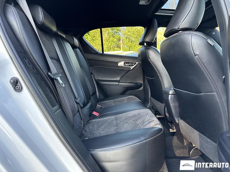 2014 Lexus CT 200h — Miniatură 19