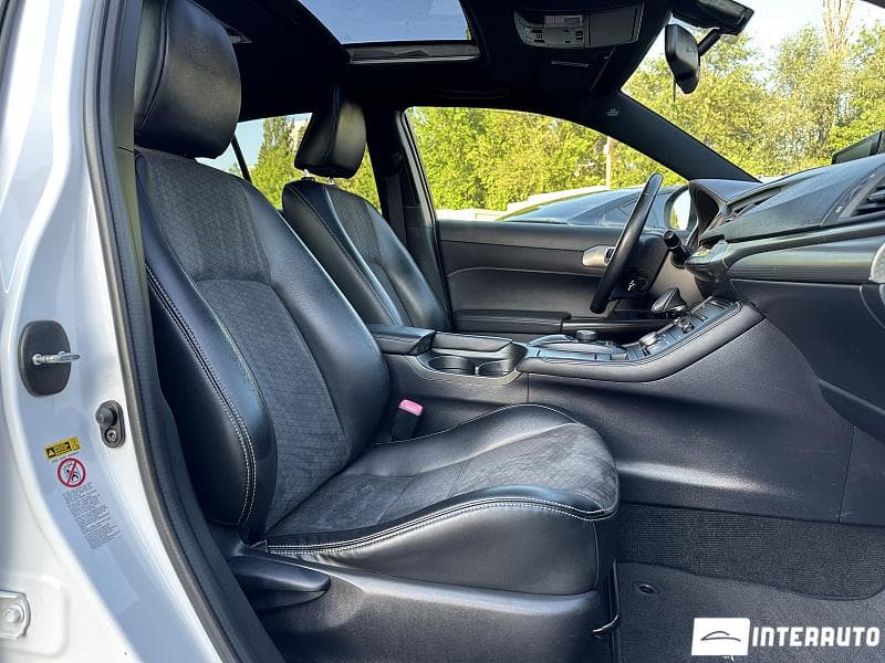 2014 Lexus CT 200h — Miniatură 16