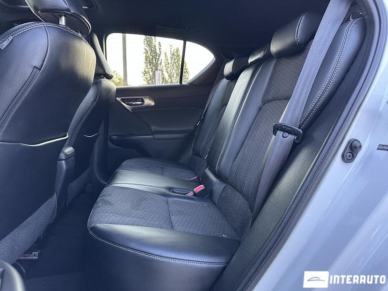 2014 Lexus CT 200h — Miniatură 18