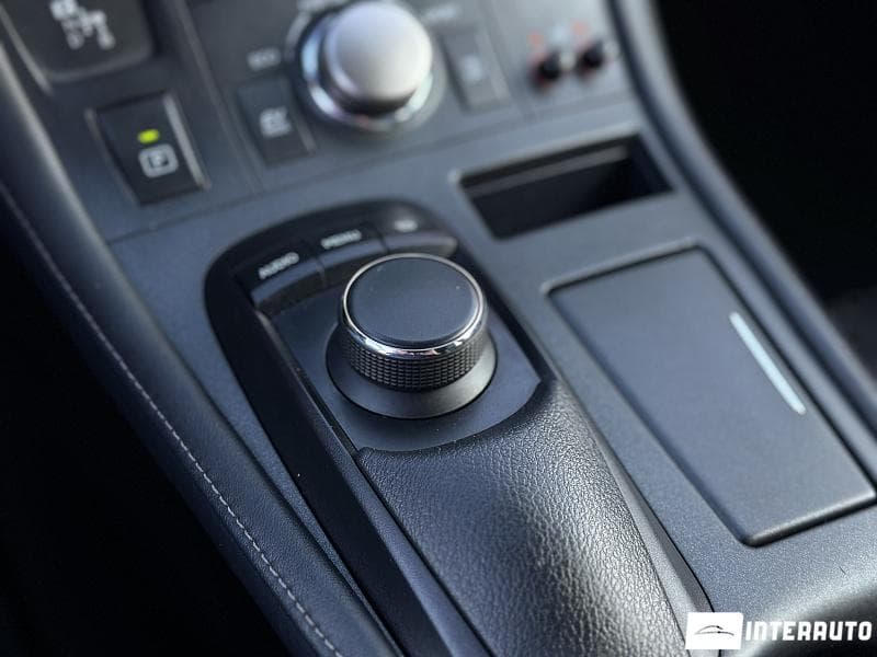 2014 Lexus CT 200h — Miniatură 15