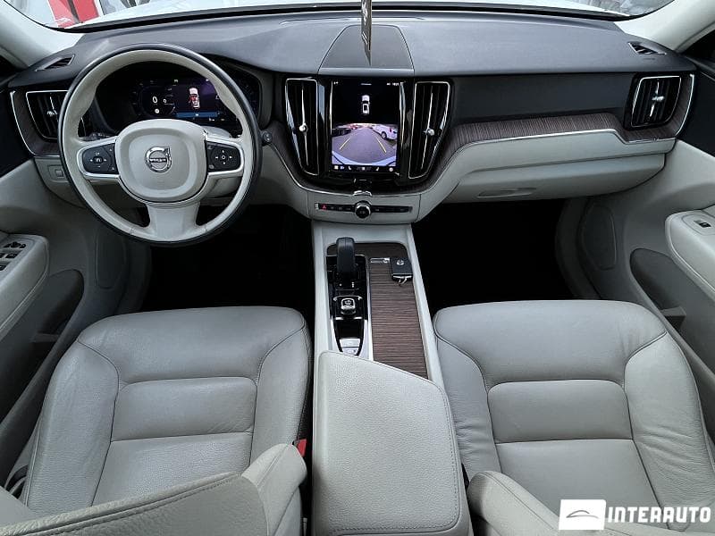 2022 Volvo XC 60 — Miniatură 9
