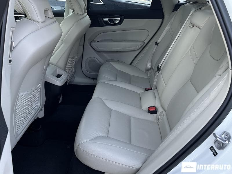 2022 Volvo XC 60 — Miniatură 17