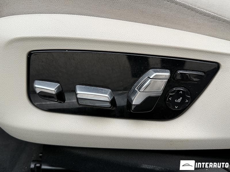 2020 BMW 750 — Miniatură 24