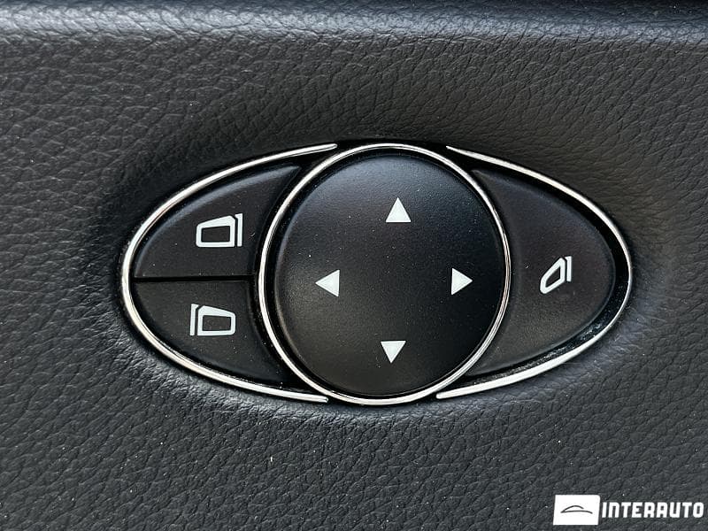 2007 Mercedes CLS 320 — Miniatură 8