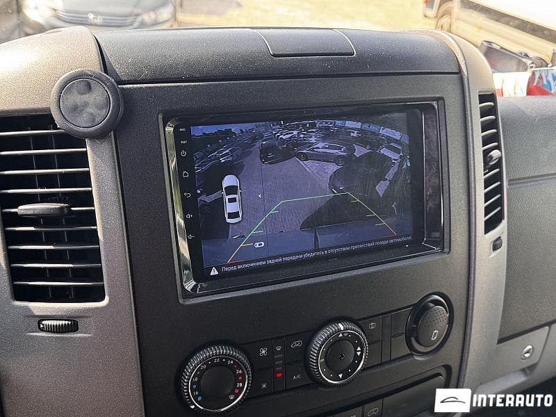 2017 Mercedes Sprinter — Miniatură 8