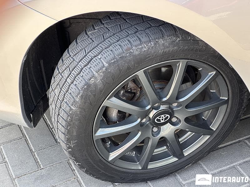 2016 Toyota Auris — Miniatură 15