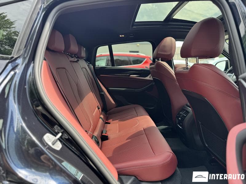 2025 BMW X4 M4.0i — Miniatură 19